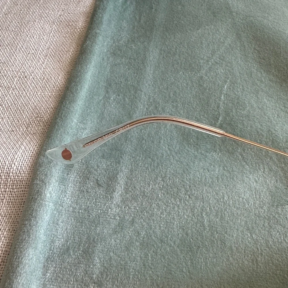 Diff Captain Marvel Aviator Sunglasses - Picture 6 of 6